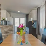 Villa Sanda - Makarska By Guide