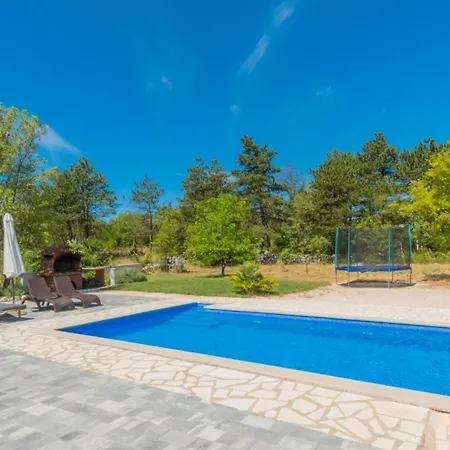 Villa Sanda - Makarska By Guide *